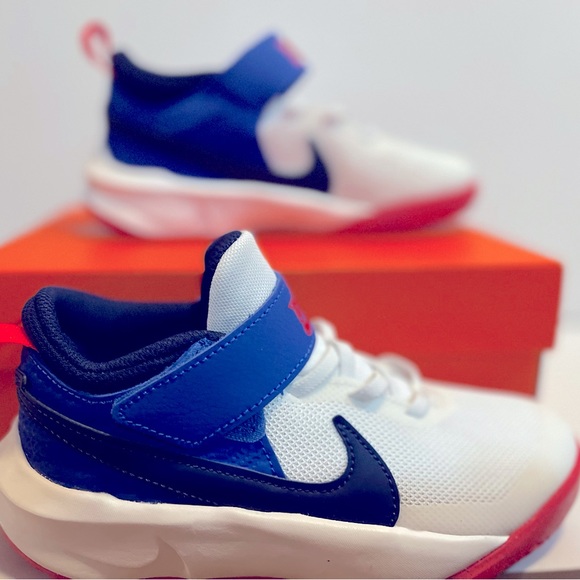 childrens nike sneakers